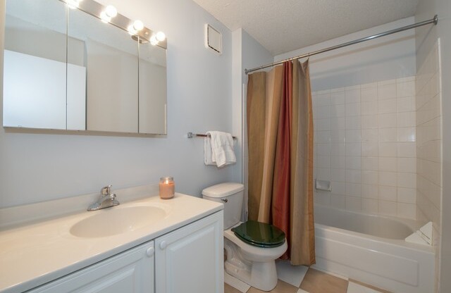 1 bed, 1 bath, $2,200, Unit unit 2311