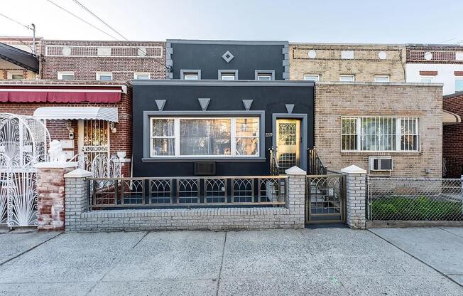 2219 28 ST