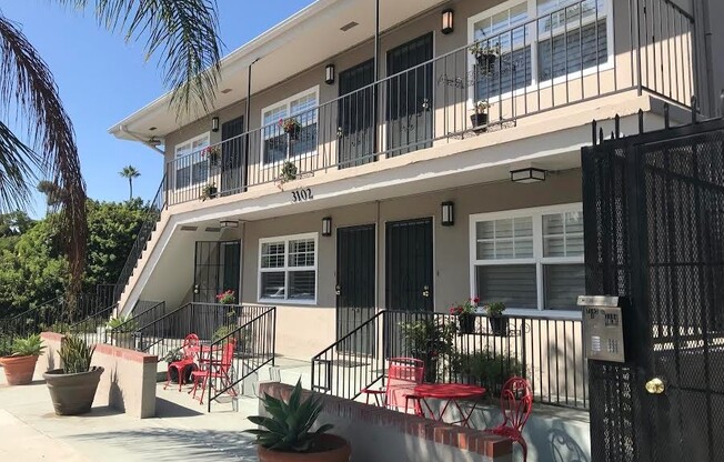 2 beds, 2 baths, 1,200 sqft, $3,995, Unit 3104 E
