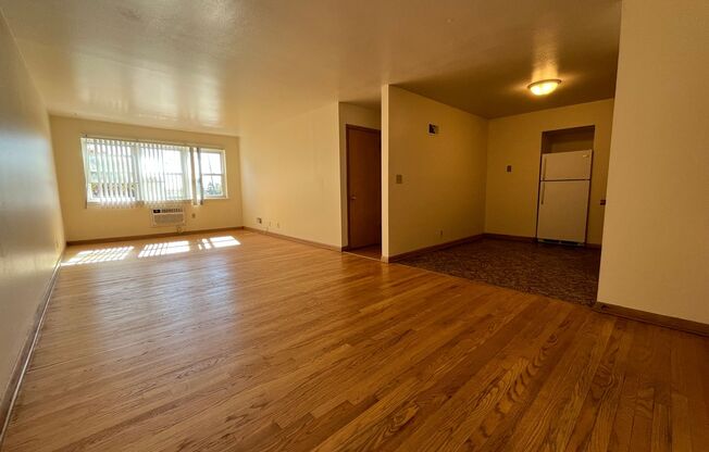 Packard Ave 2-Bedroom Apartment w/ Two Parking Spots