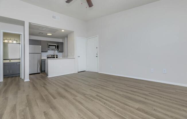 1 bed, 1 bath, 550 sqft, $1,069