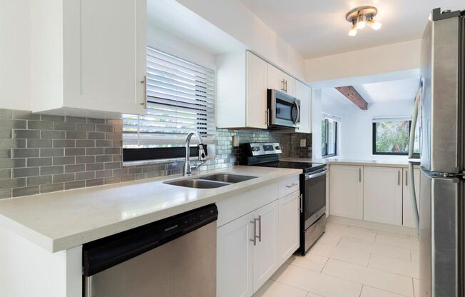 Harbor Beach - 1790 SE 23 Ave Ft. Lauderdale, FL 33316