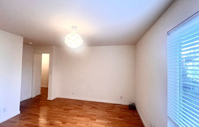 1 bed, 1 bath, $2,850, Unit Apt A