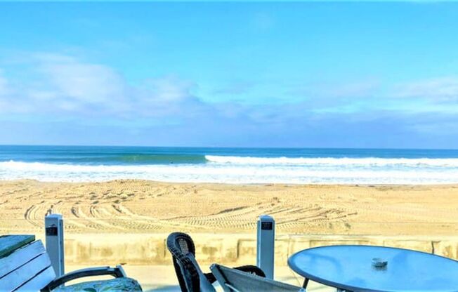 Amazing Townhouse in front of the beach and the ses. Gustavo Lopez AMSI