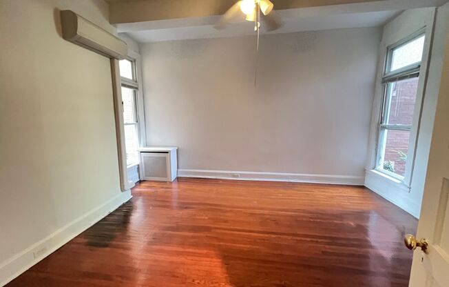 2 beds, 1 bath, 1,200 sqft, $1,750, Unit 3041 N Calvert St A1