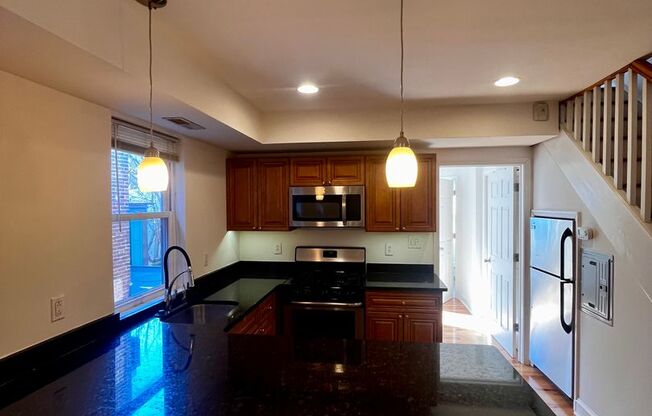 Beautiful newly renovated 2-bedroom 2 bath In Northern Liberties