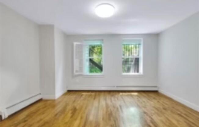 1 bed, 1 bath, $3,000