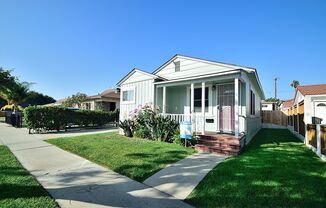 Two Bedroom Craftsman Style Home with large Back Yard and Detached Garage