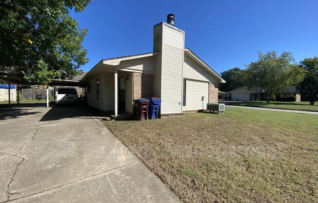 8619 S 32 TERRACE
