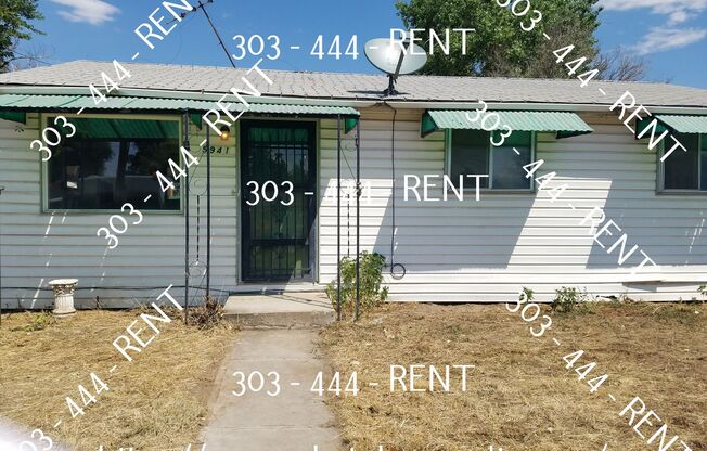 3 Bedroom Home in Commerce City!