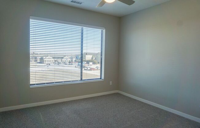 2 beds, 2 baths, 1,045 sqft, $1,599, Unit 223