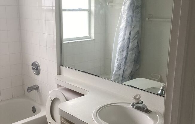 3 beds, 2 baths, $2,200