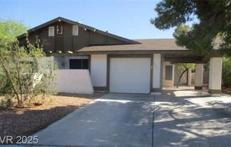 Single-story townhouse 3 bedrooms