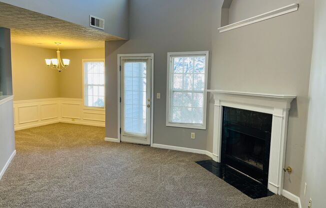 Wow! 2 bedroom 2.5 bathroom townhome in Decatur!