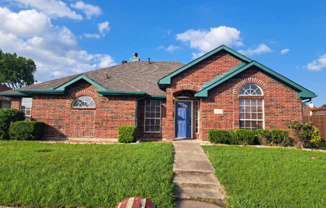 2512 CRYSTAL FLS DR