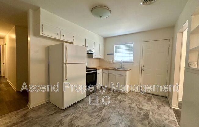 875 N CHAMBERLAIN AVE