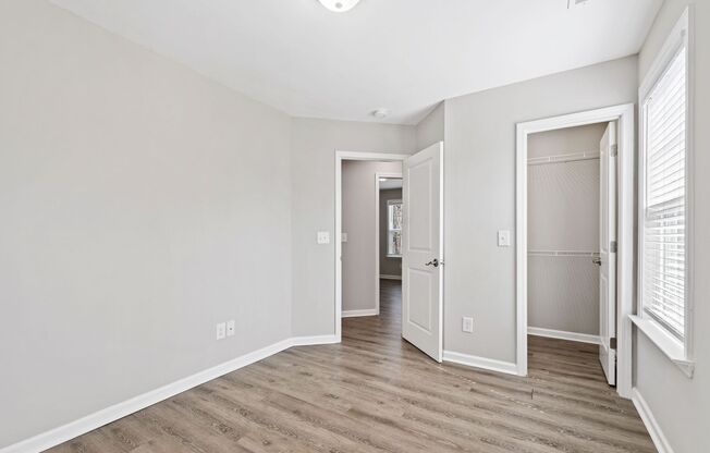 3 beds, 2.5 baths, $1,900, Unit Unit A