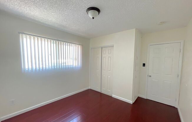 2 beds, 1 bath, 815 sqft, $1,595, Unit 21