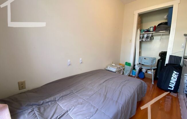 Charming 3 Bedroom- NO Broker FEE