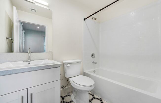 2 beds, 2.5 baths, 1,197 sqft, $4,600, Unit 118