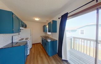 2 beds, 1 bath, $795