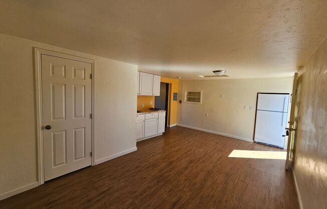 Studio, 1 bath, $1,400, Unit 6020 A