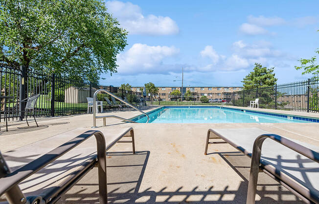 the swimming pool at the preserve at polk apartments