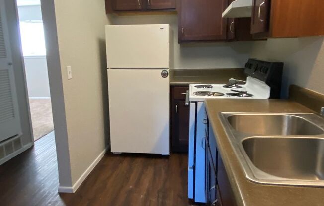 1 bed, 1 bath, 780 sqft, $700, Unit 2801-221