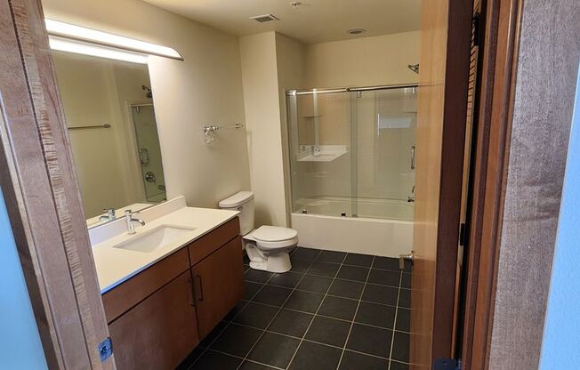 1 bed, 1 bath, 728 sqft, $1,725, Unit 507