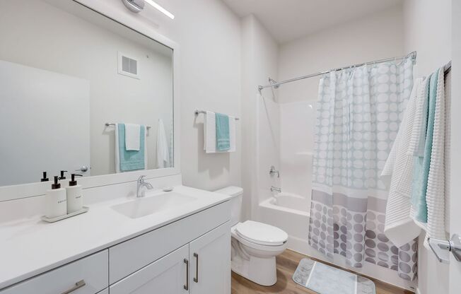 1 bed, 1 bath, 641 sqft, $1,455, Unit 101