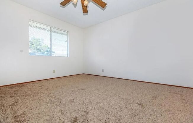 2 beds, 1.5 baths, 1,100 sqft, $1,565, Unit 309