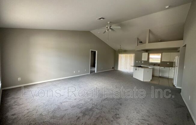 1405 SW 10 ST