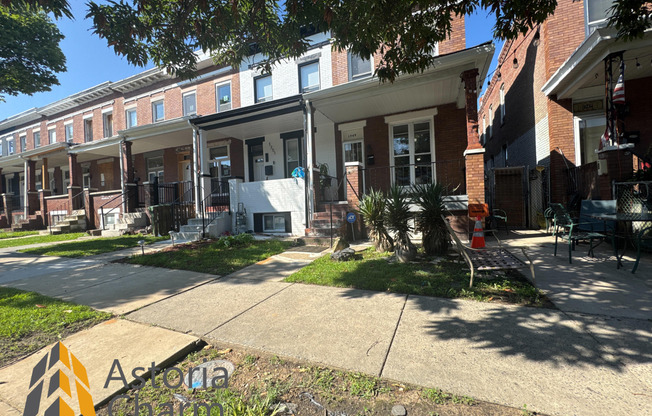 Welcome to 1749 Homestead St – Where Comfort Meets Style!