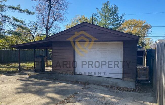 Charming 3-Bedroom Ranch with Basement & Garage – East Side Gem, Available NOW!