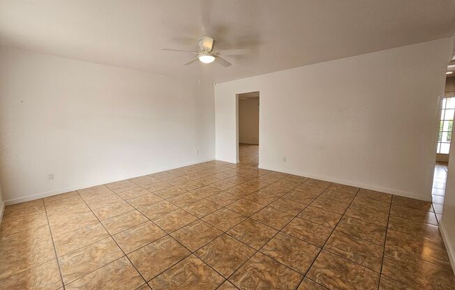 Scottsdale - 5 bedroom, 3 bath - Remodeled - No HOA