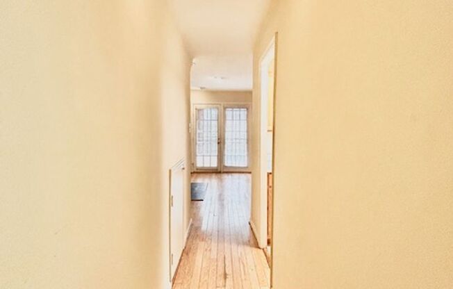 Fantastic one bedroom condo in Kalorama!