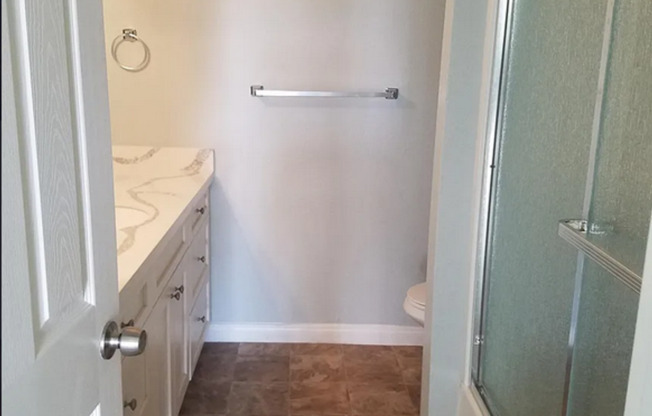 1 bed, 1 bath, $2,495, Unit 107