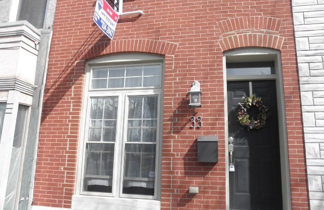 33 N. Milton Ave. - Stunning 3 bed, 3 bath Townhouse