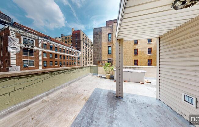 314 W 104 ST