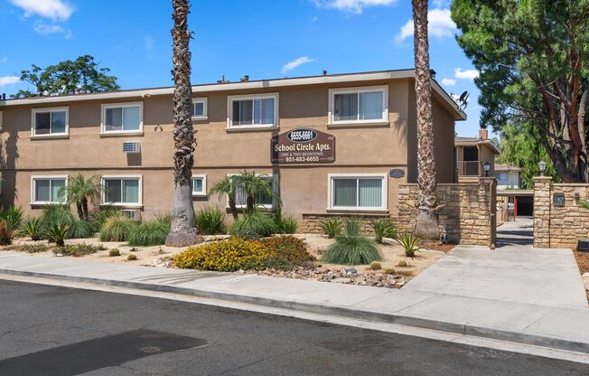 1 bed, 1 bath, 400 sqft, $1,750, Unit 35 - ADU