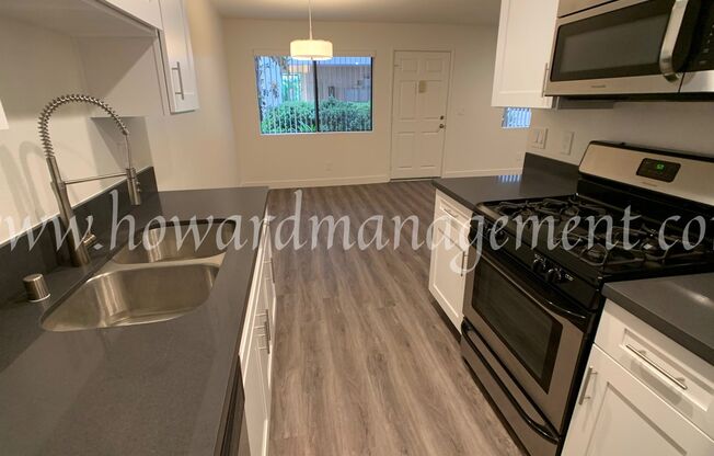 2 beds, 2 baths, $3,295, Unit 204