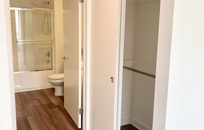 2 beds, 2 baths, 879 sqft, $3,595, Unit 201 P