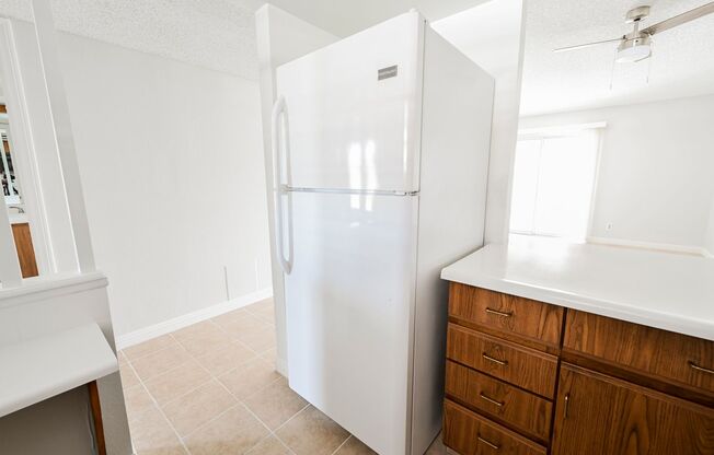 2 beds, 2 baths, $1,200