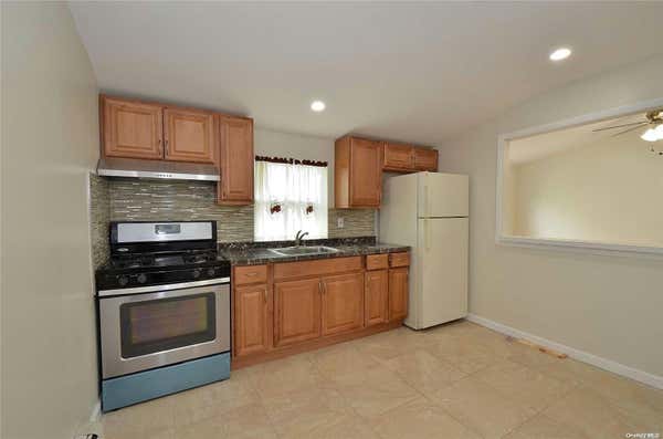 1 bed, 1 bath, $2,500, Unit 2