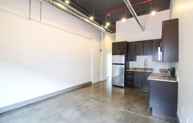 1 bed, 1 bath, $1,271, Unit 727 N. 4th St. Apt. 116