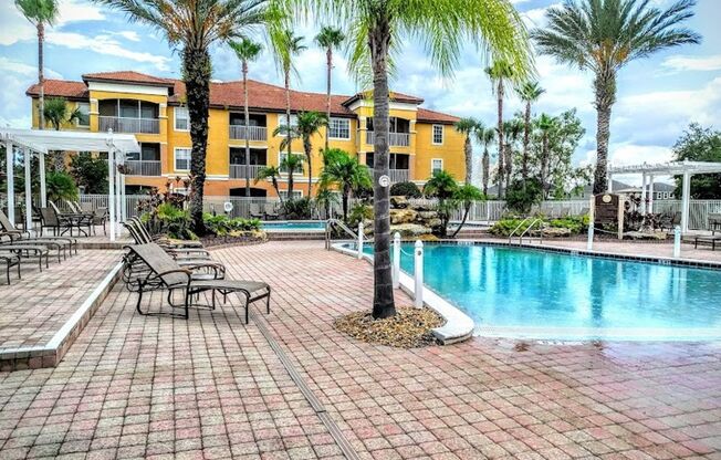 Cypress Fairways 2brm Condo Near Orlando Attractions