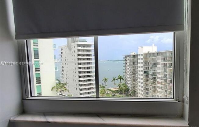 2 beds, 2 baths, $3,600, Unit # 1203