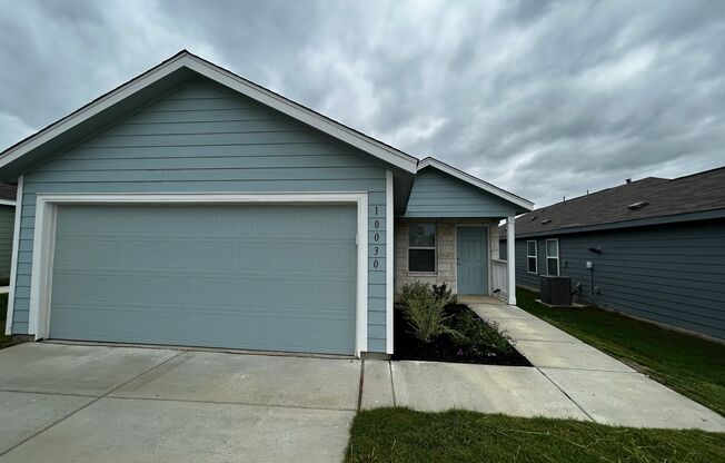 Texas A&M- New Home in Vida Subdivision /Steps away from Playground-10030 Kersey Mill
