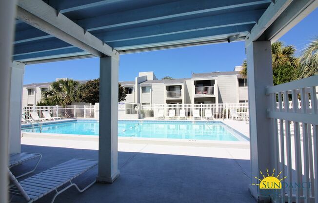 Beautiful 2 Bedroom Unit in Gated Finestra Community !