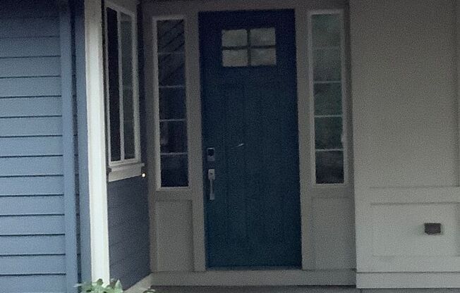 4 BEDROOM 3 BATH SPECTACULAR HOME IN POULSBO